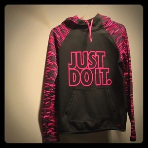 Nike therma-fit hoodie